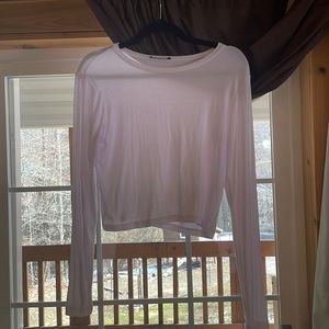 ⭐️Women’s Zara lilac crop top size L